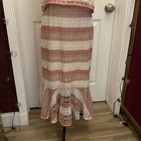 Shoshanna crochet dress, size 8 - Picture 8 of 14